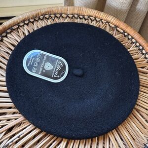 Elegant Wool Black Beret